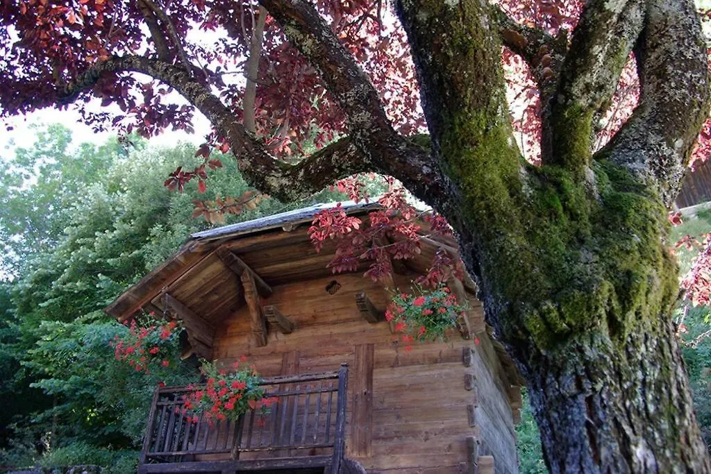 Studio Pleney Morzine Centre 2 A 3 Pers Calme Vue Jardin Parking Apartment